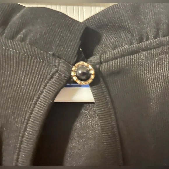 Elegant Black Top with Sheer Polka Dot Sleeves NWOT Size XXL - Picture 3 of 6